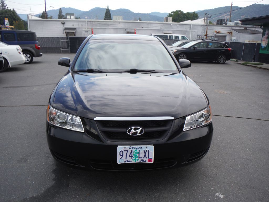 2006 Hyundai Sonata Image 2
