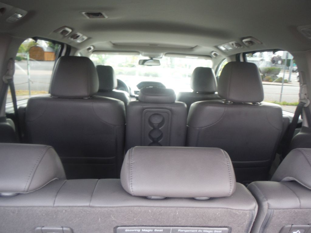 2016 Honda Odyssey Image 11