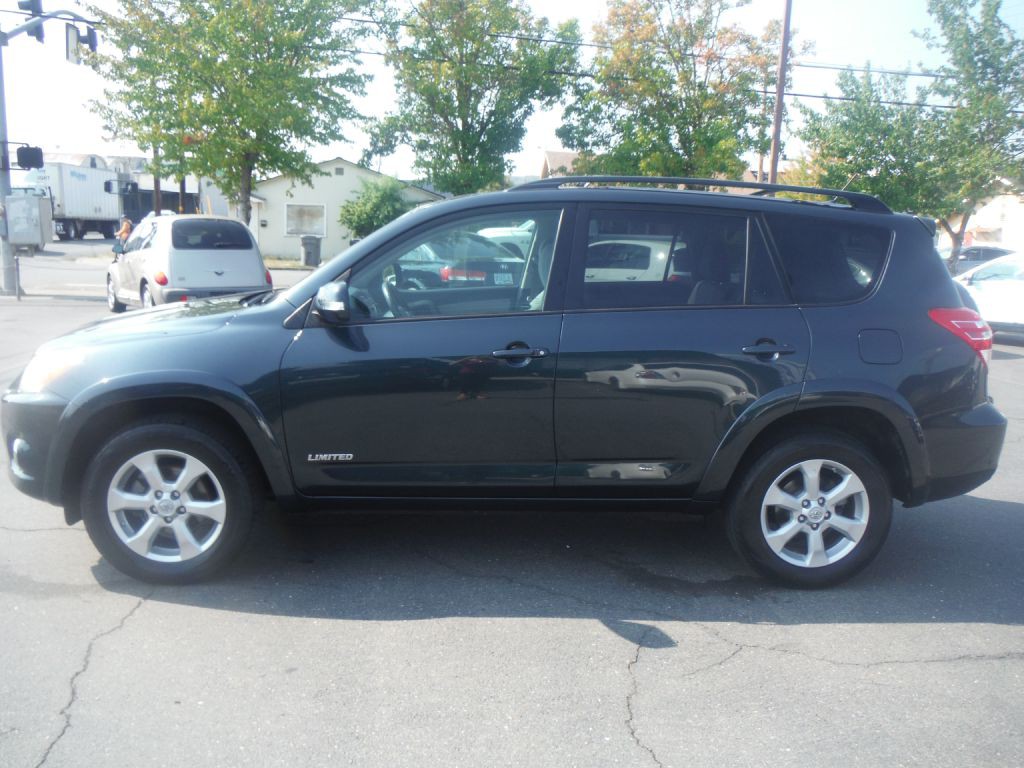 2012 Toyota Rav4 Image 4