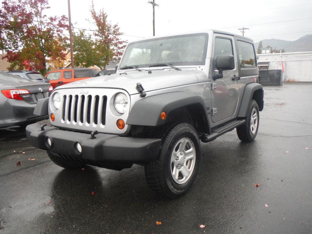 2013 Jeep Wrangler Image 3