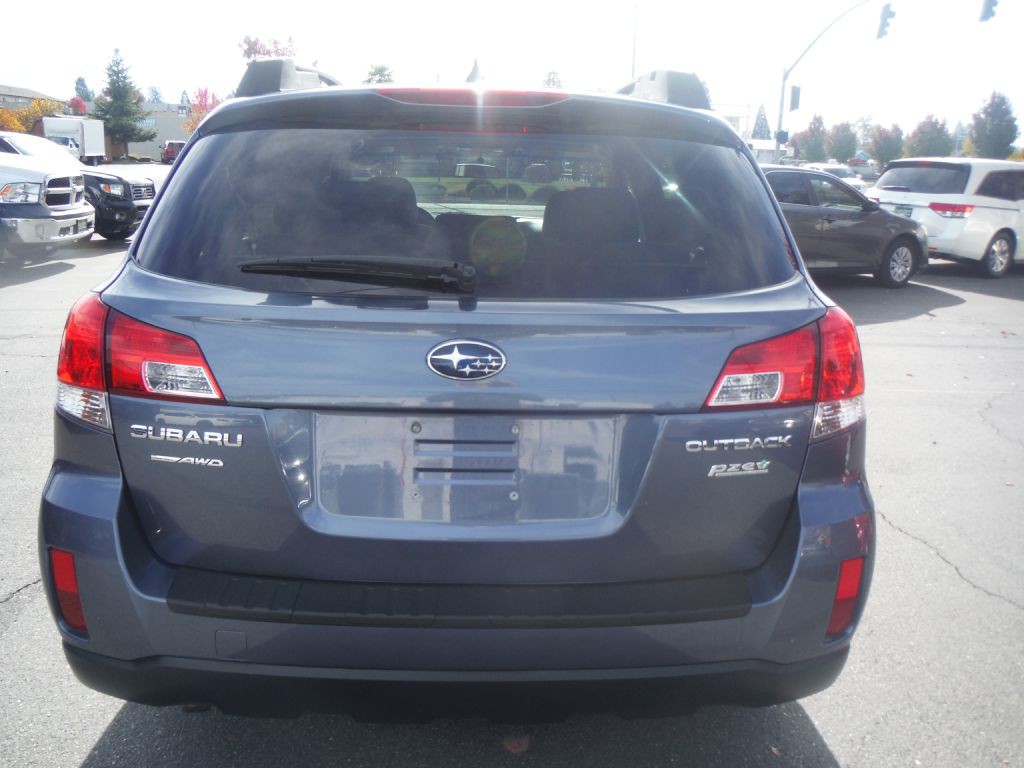2014 Subaru Outback Image 6