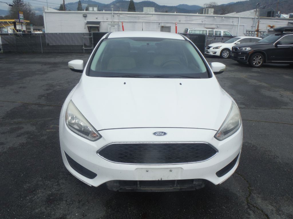 2017 Ford Focus Image 2
