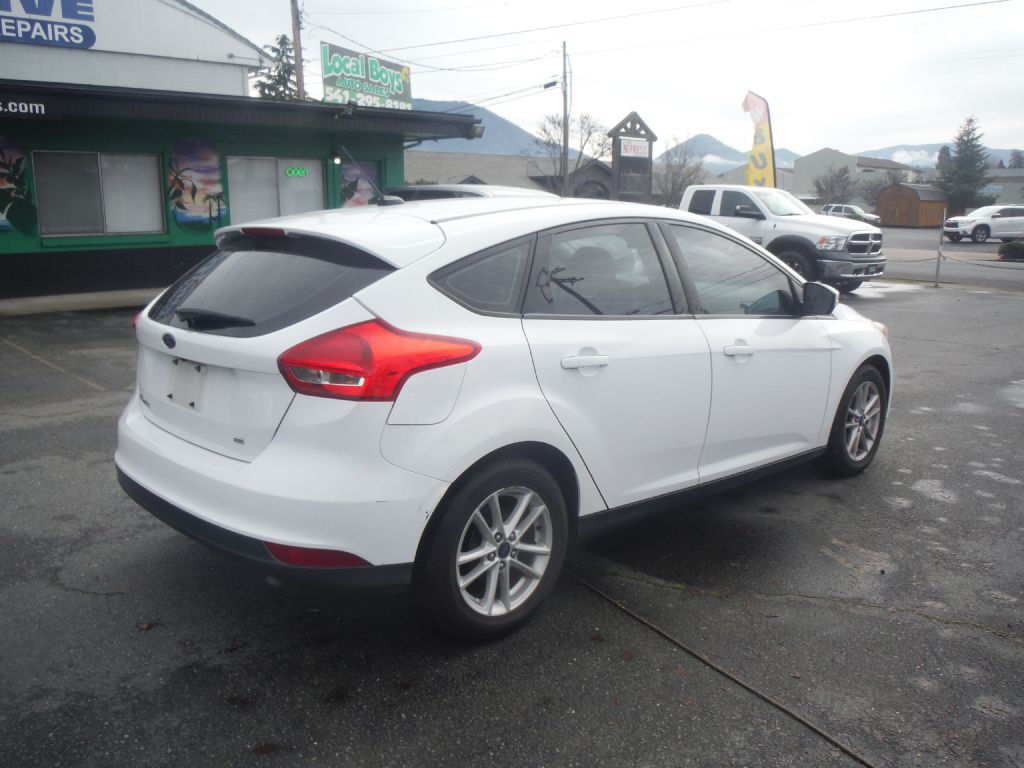 2017 Ford Focus Image 7