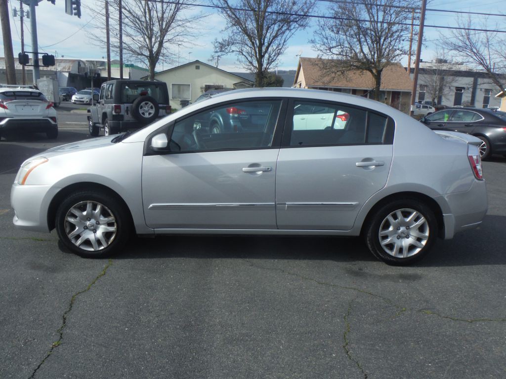 2012 Nissan Sentra Image 4