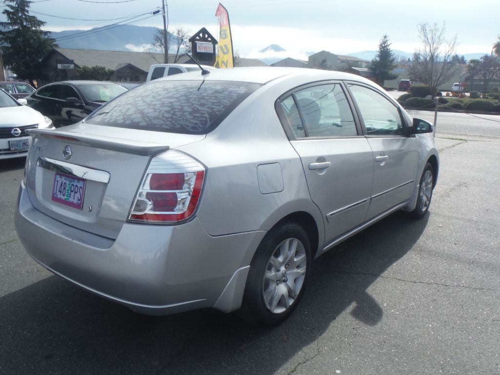2012 Nissan Sentra Image 7