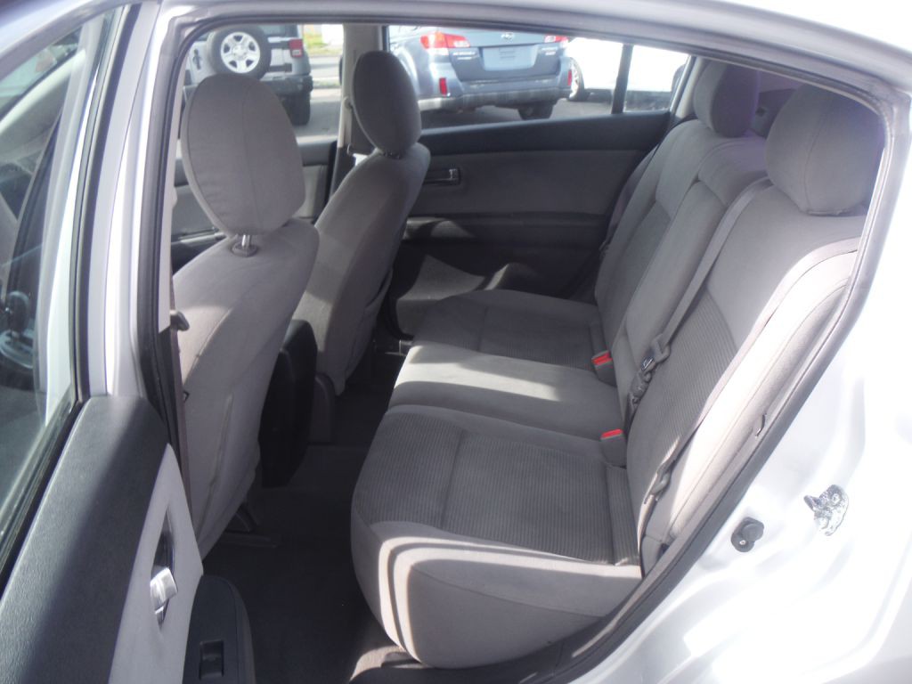 2012 Nissan Sentra Image 9