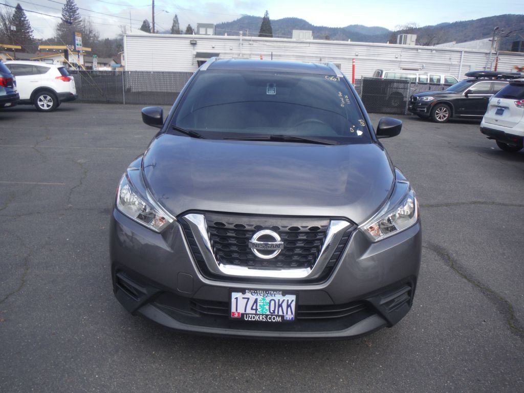 2019 Nissan Kicks Image 2