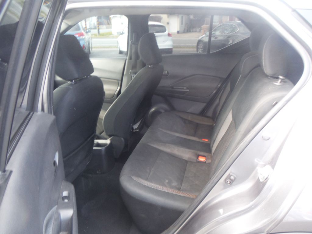 2019 Nissan Kicks Image 9