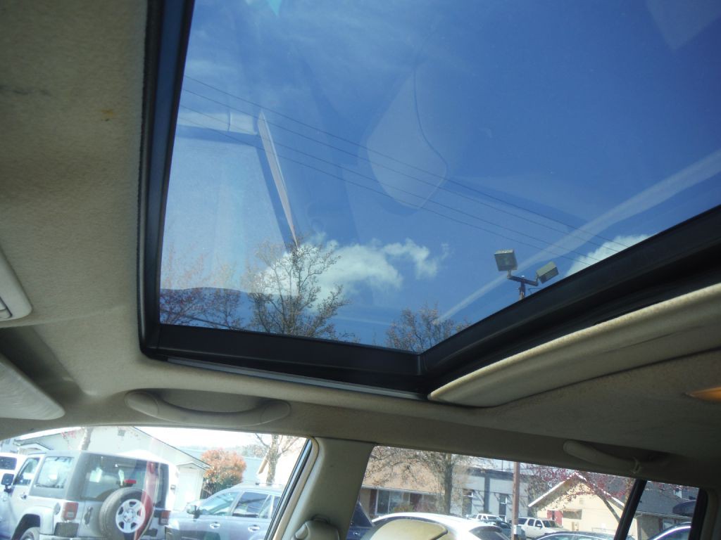 2002 Toyota Highlander Image 14