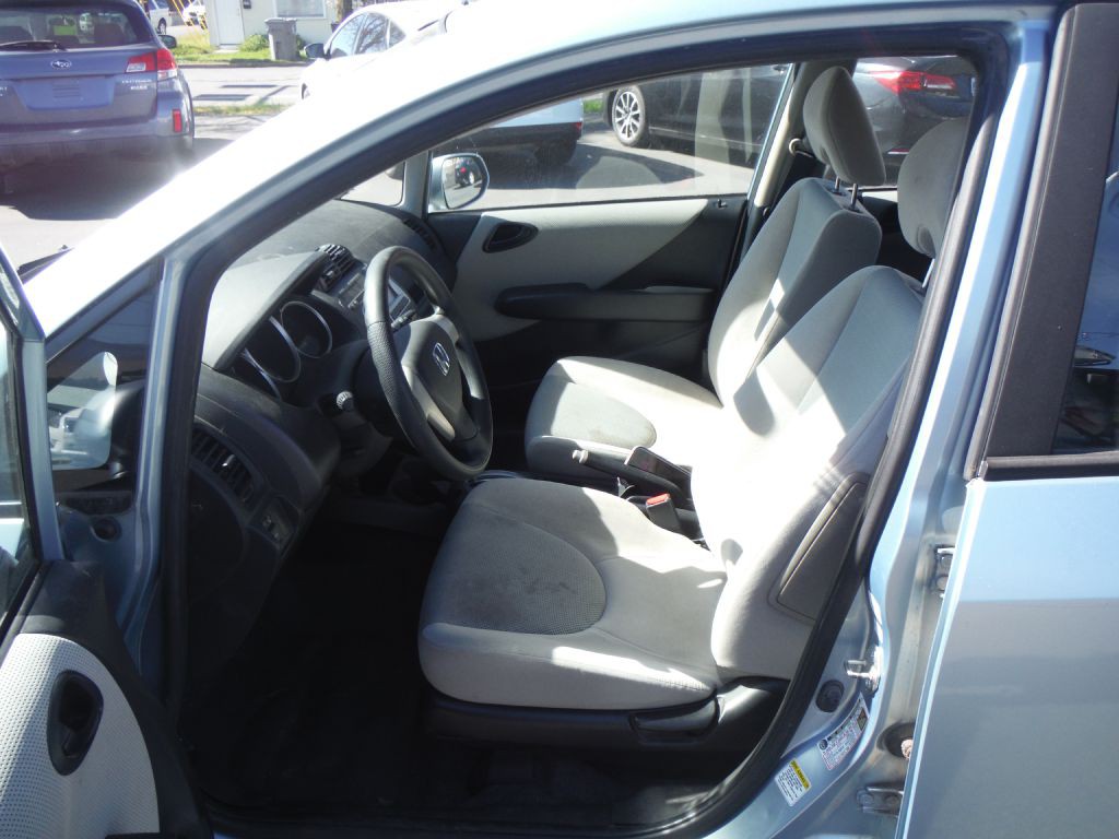 2007 Honda Fit Image 8
