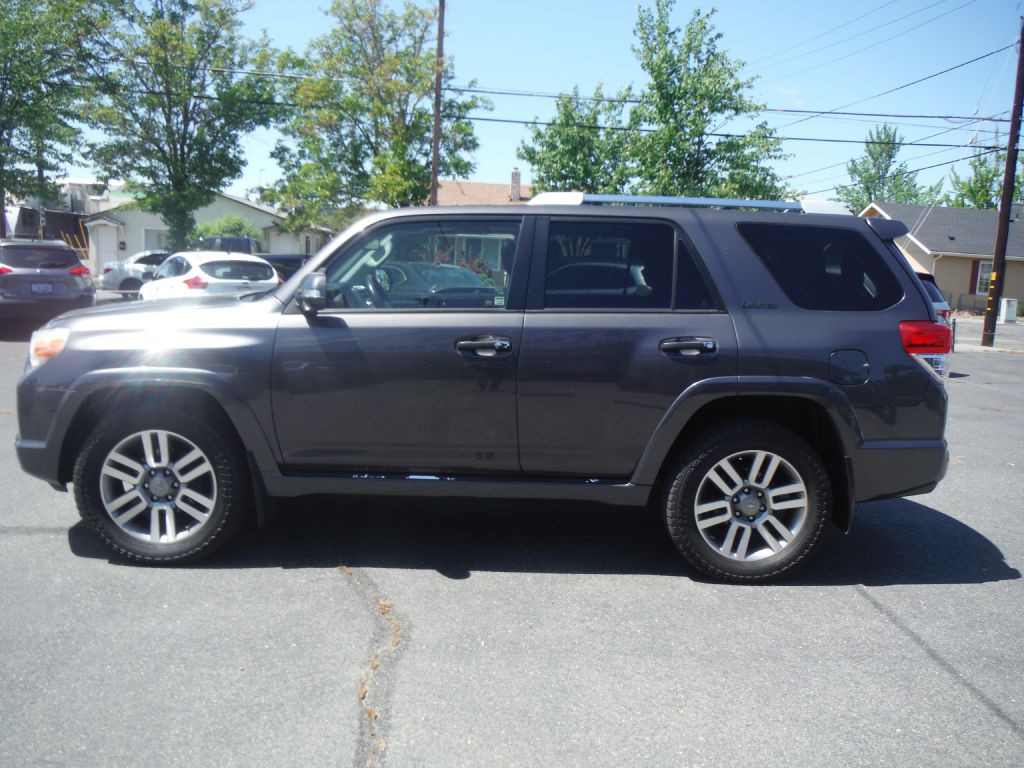 2013 Toyota 4Runner Image 5