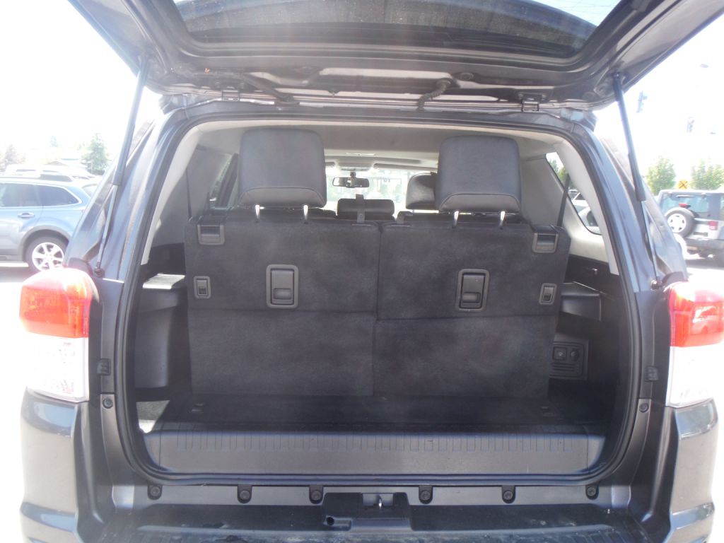 2013 Toyota 4Runner Image 8