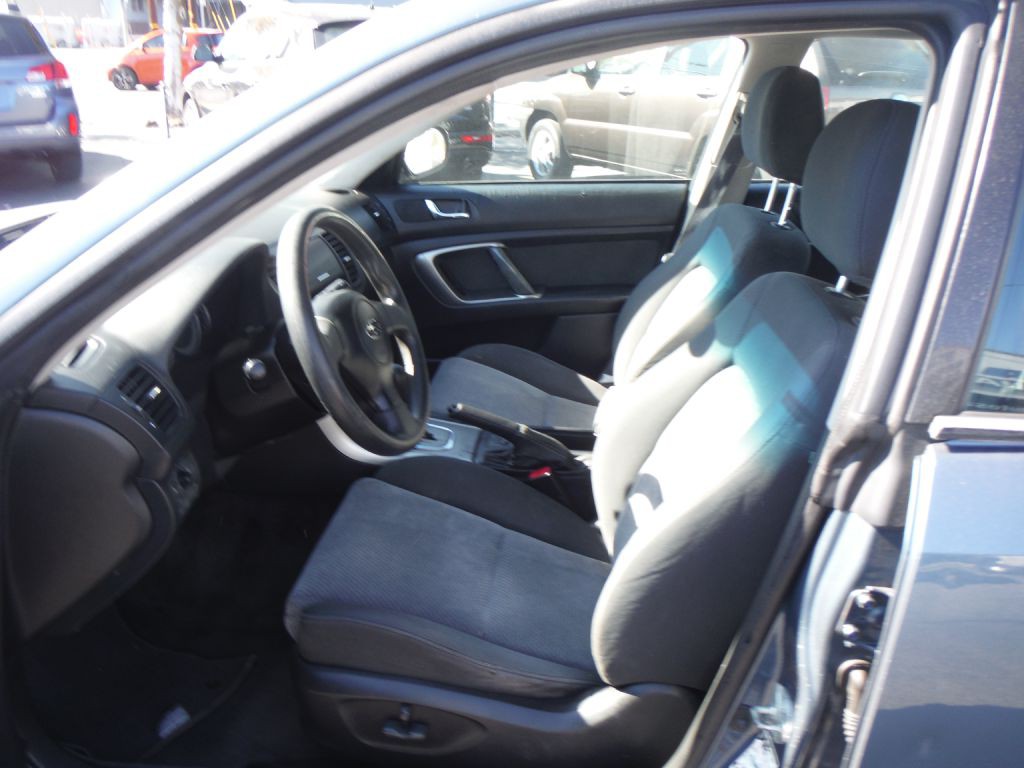 2005 Subaru Legacy Image 8