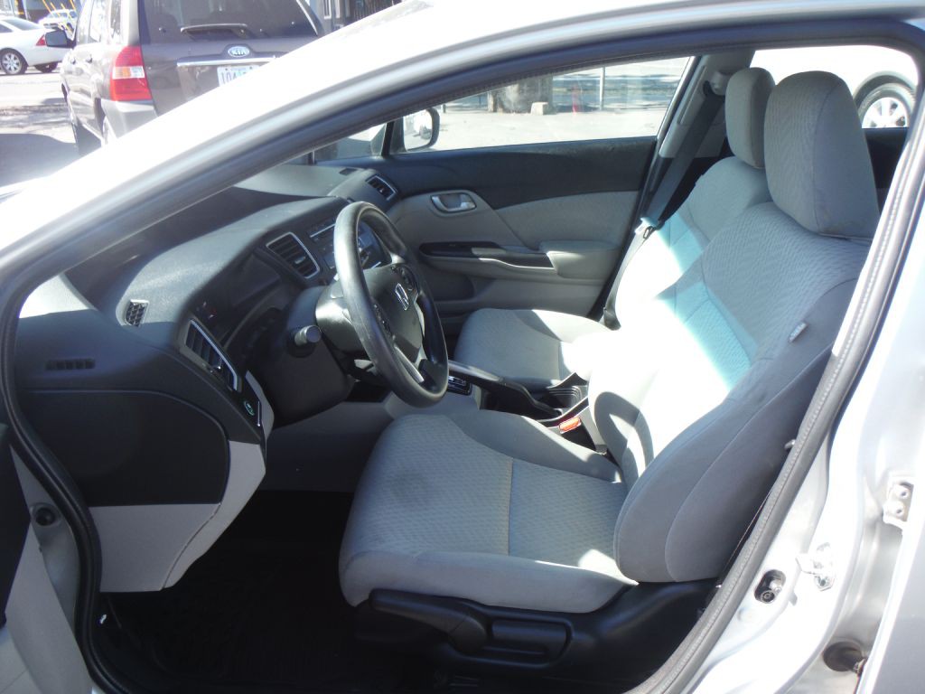 2015 Honda Civic Image 8