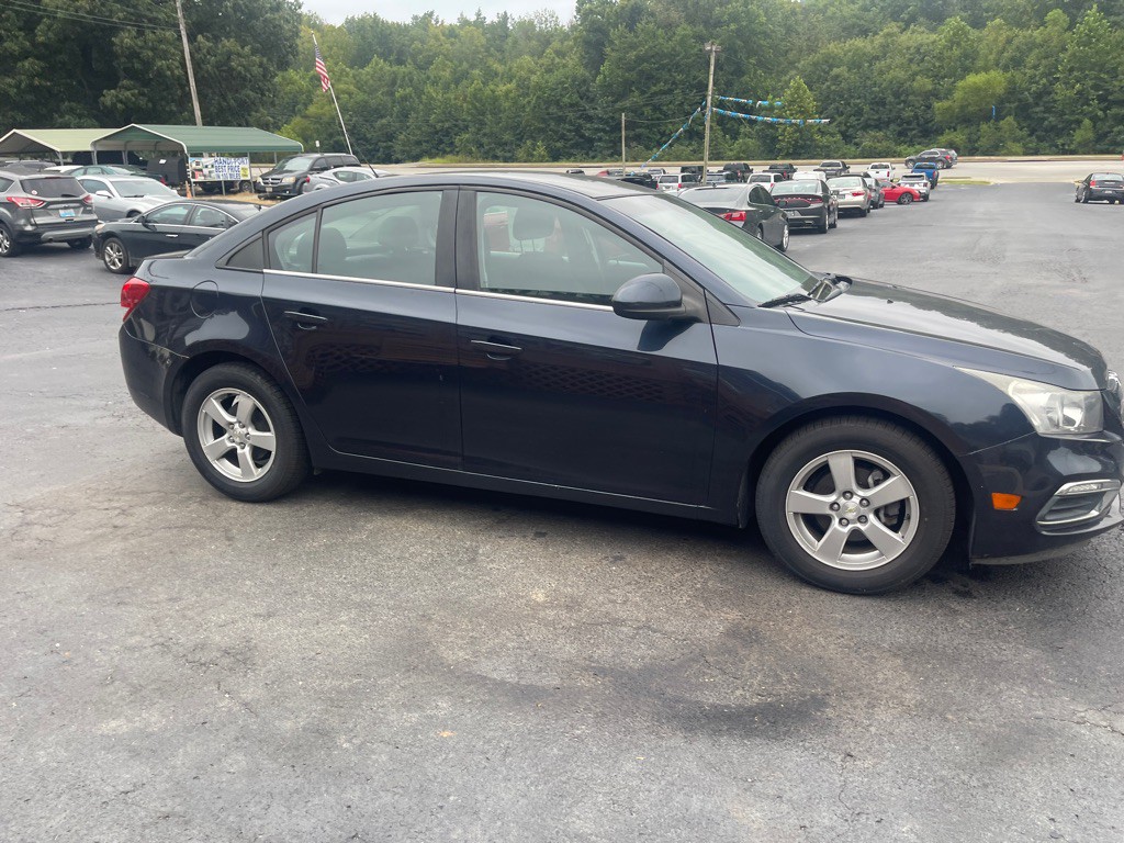 2015 Chevrolet Cruze Image 5