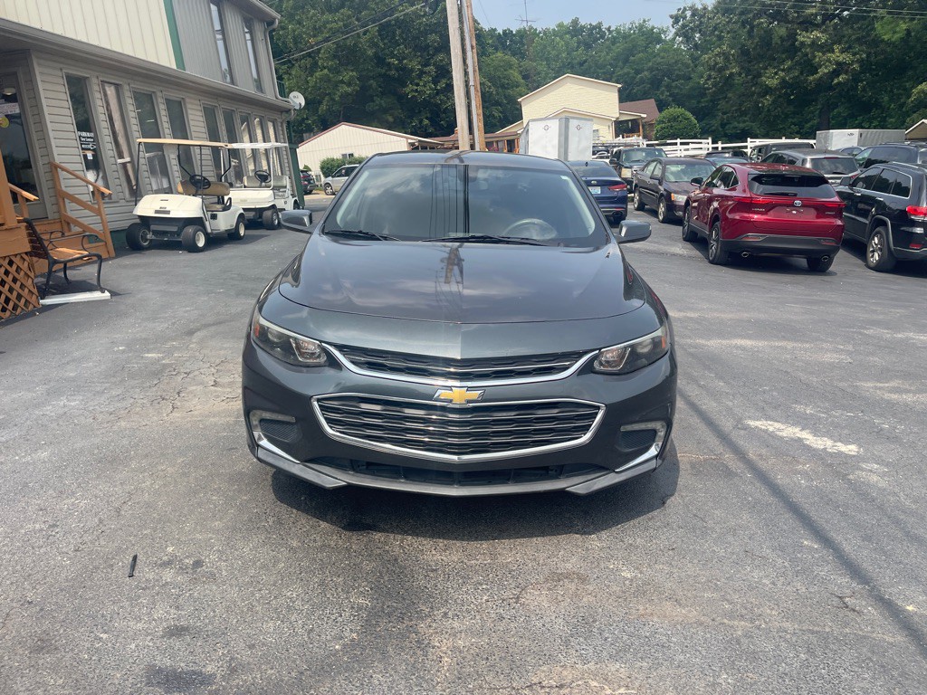 2017 Chevrolet Malibu Image 3