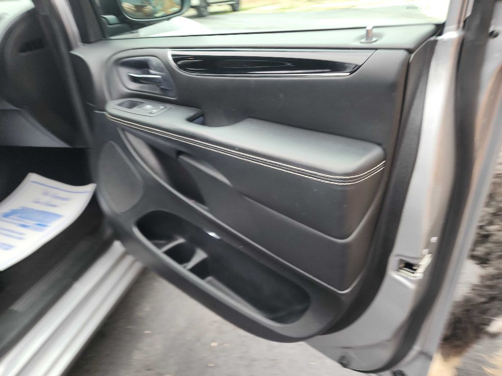 2018 Dodge Grand Caravan Image 17