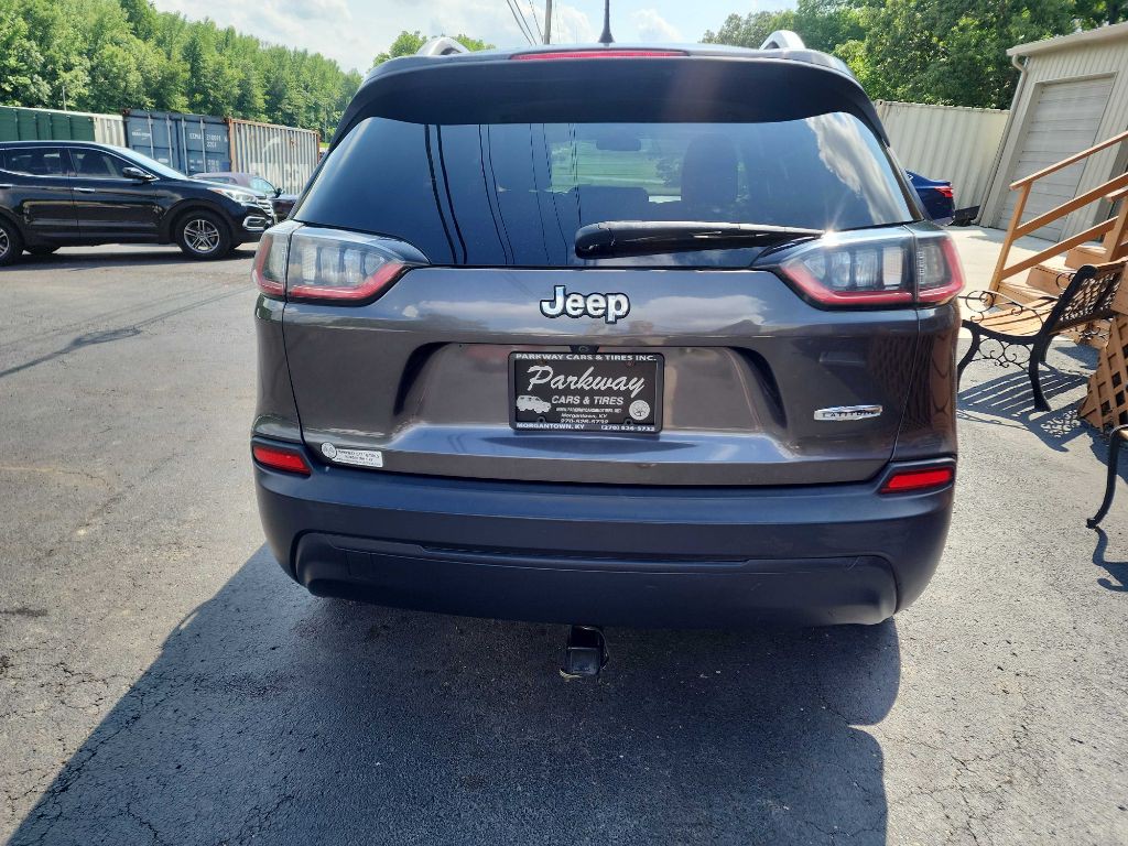2019 Jeep Cherokee Image 3