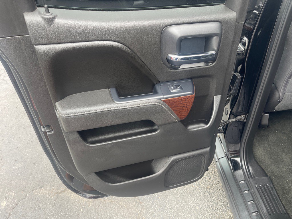2017 GMC Sierra 1500 Image 17