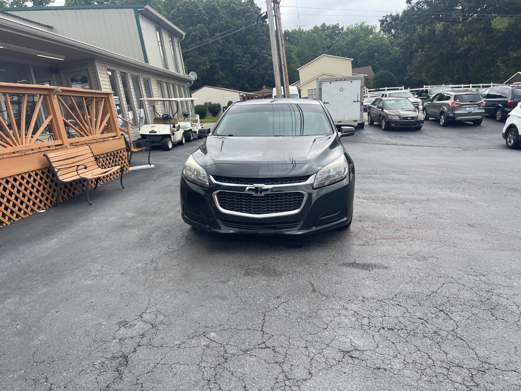 2016 Chevrolet Malibu Image 3