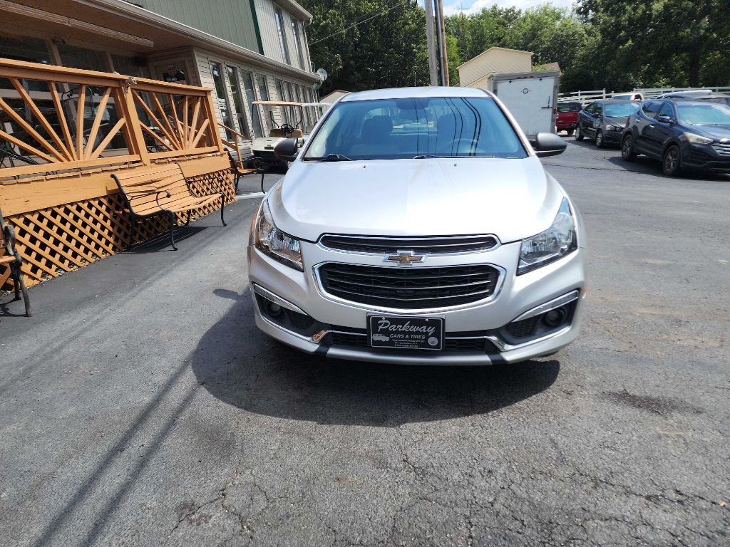2016 Chevrolet Cruze Image 4