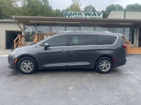 Image for 2020 Chrysler Pacifica Touring L ID: 6701350