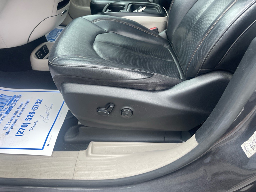 2020 Chrysler Pacifica Image 10