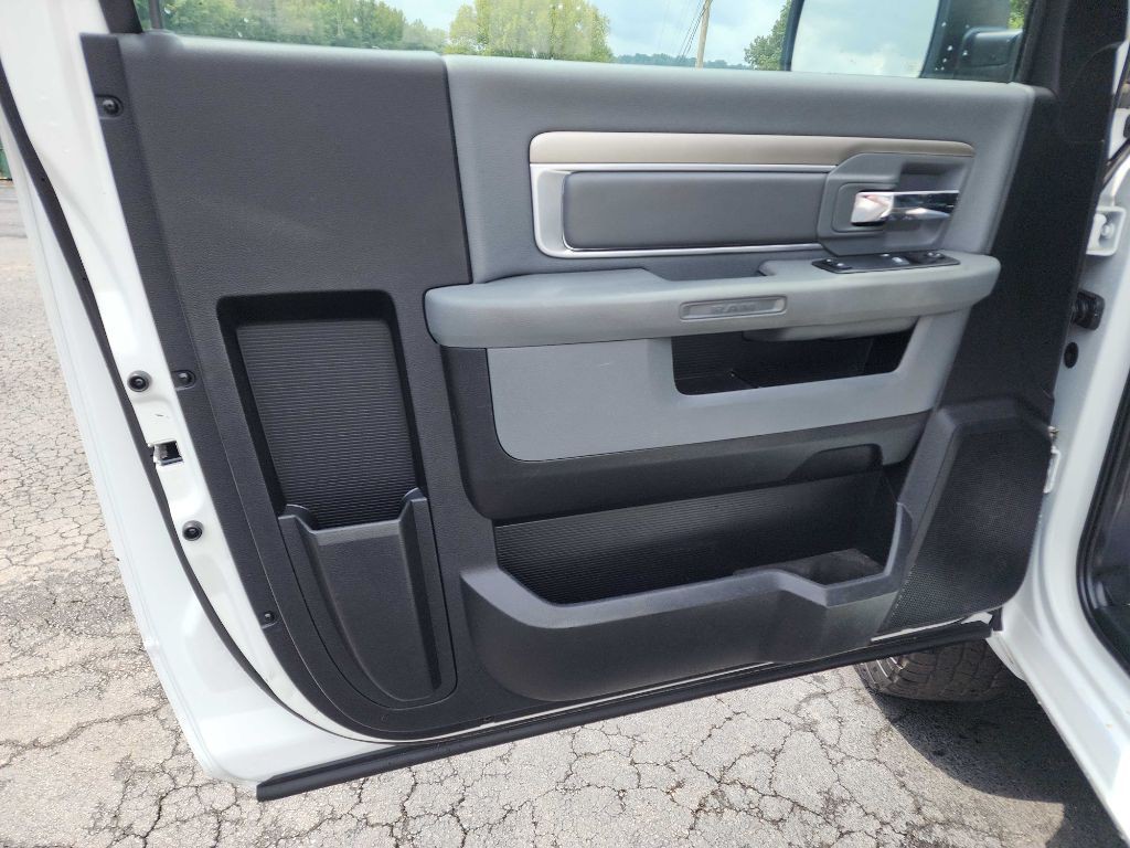 2014 RAM 2500 Image 13