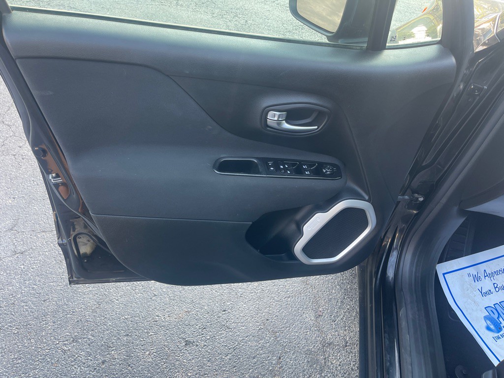 2020 Jeep Renegade Image 9