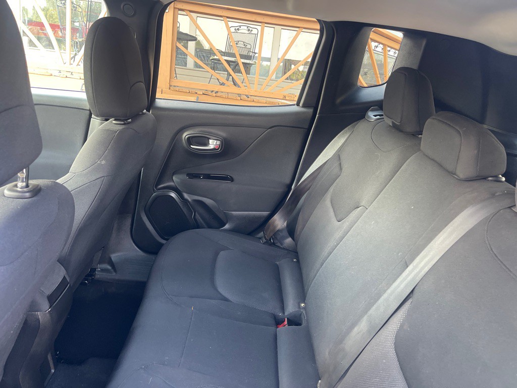 2020 Jeep Renegade Image 14