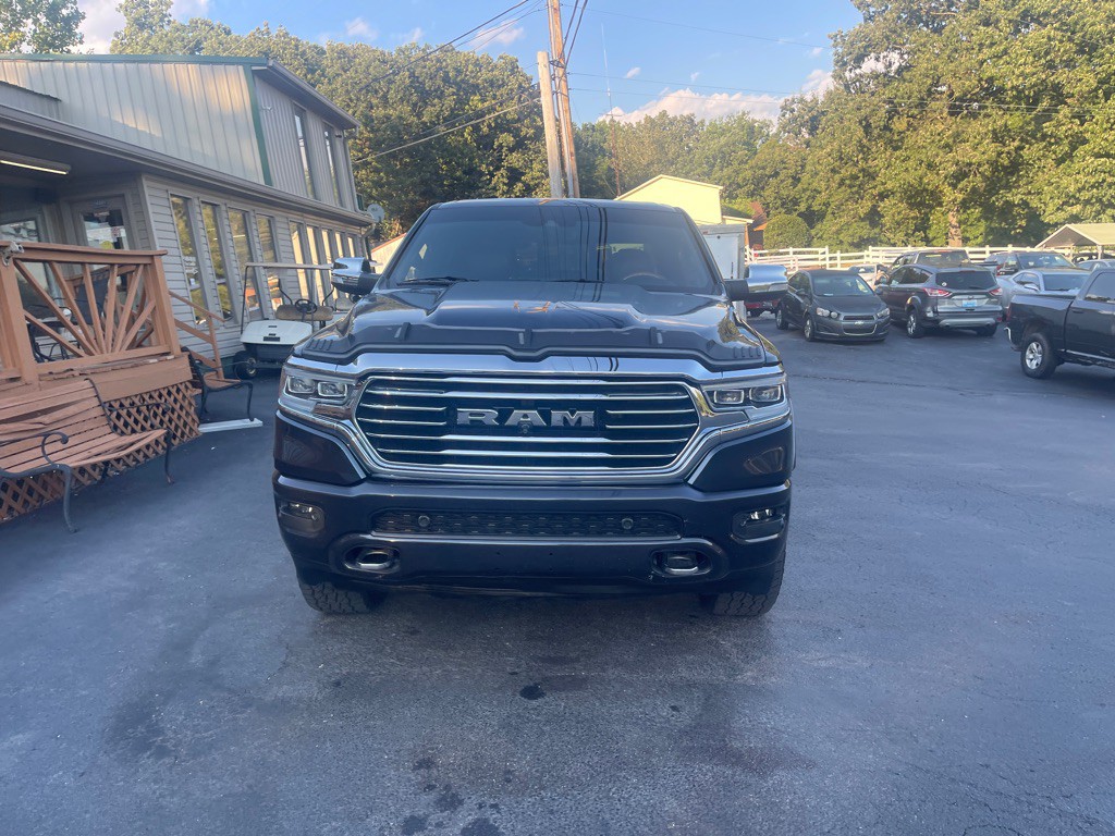 2020 RAM 1500 Image 3