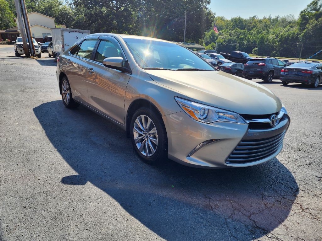 2015 Toyota Camry Image 4