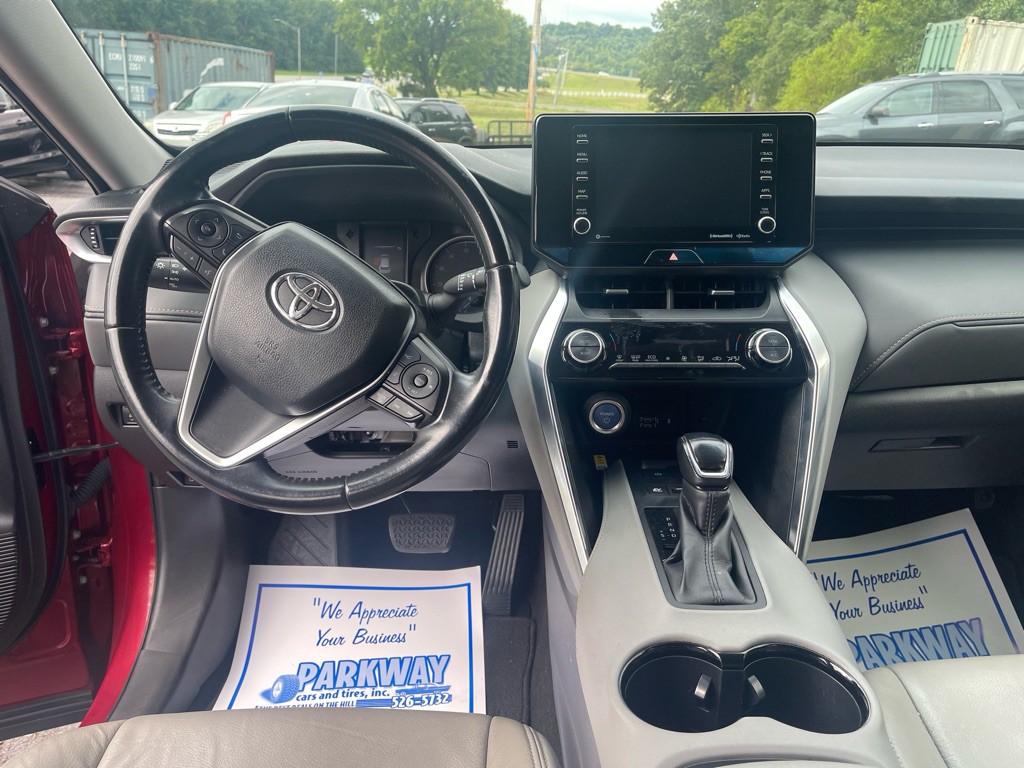 2021 Toyota Venza Image 12