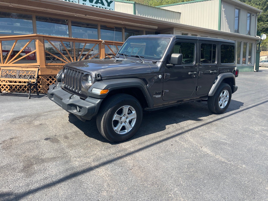 2021 Jeep Wrangler Unlimited Image 2