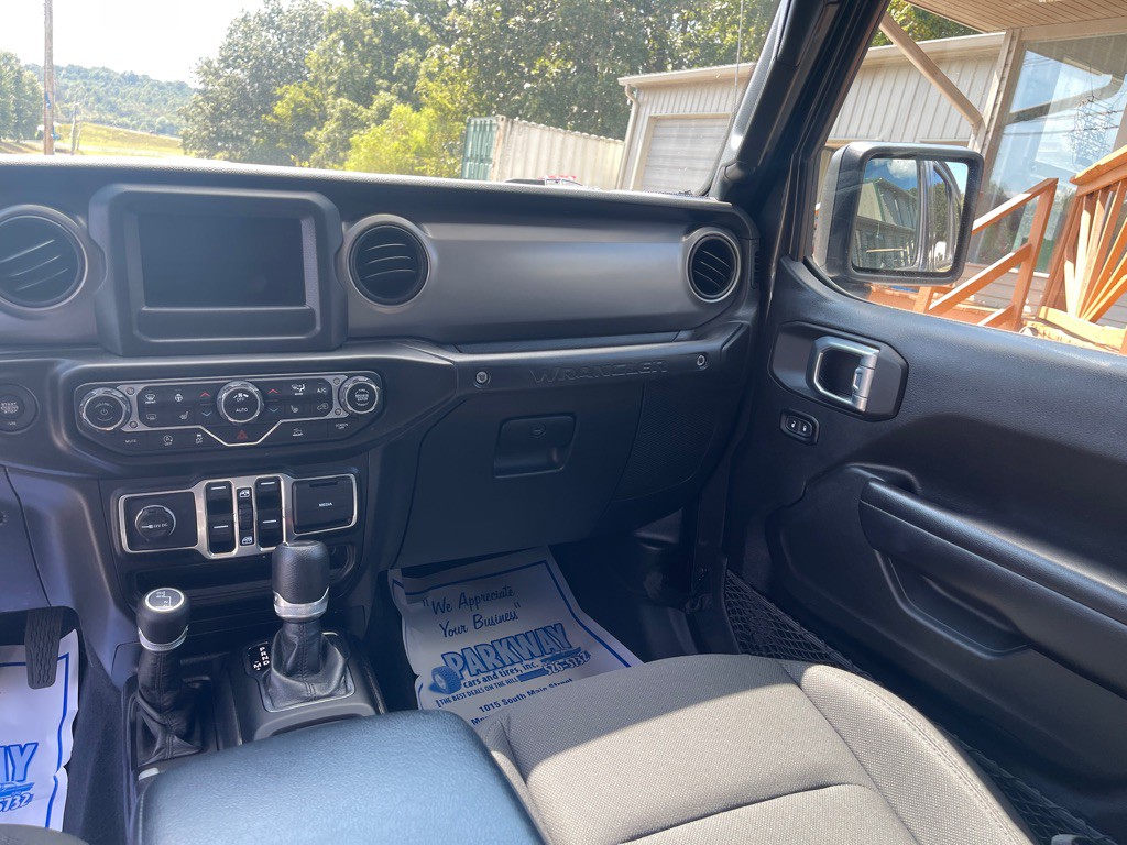 2021 Jeep Wrangler Unlimited Image 13