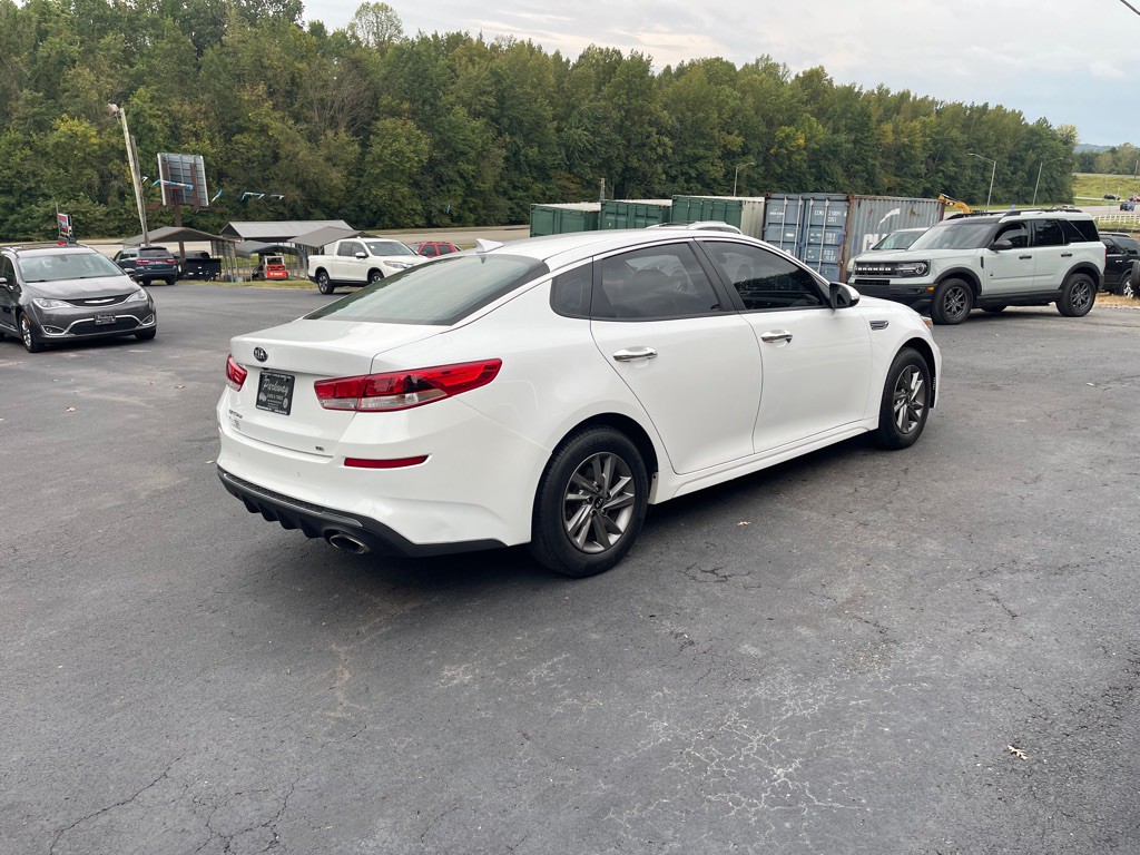2020 Kia Optima Image 6