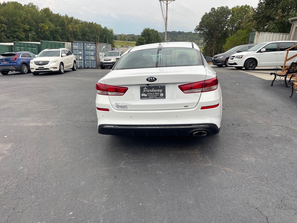 2020 Kia Optima Image 7