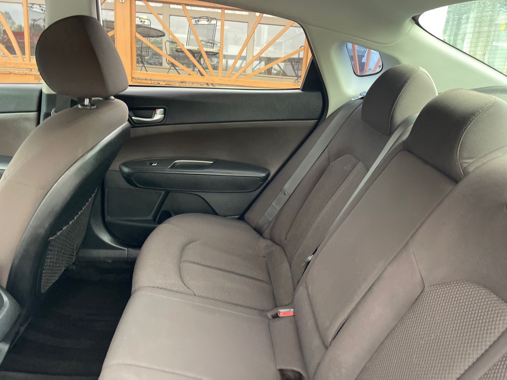 2020 Kia Optima Image 14
