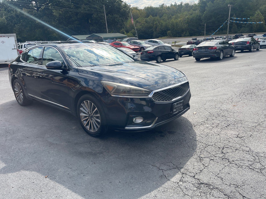 2017 Kia Cadenza Image 4
