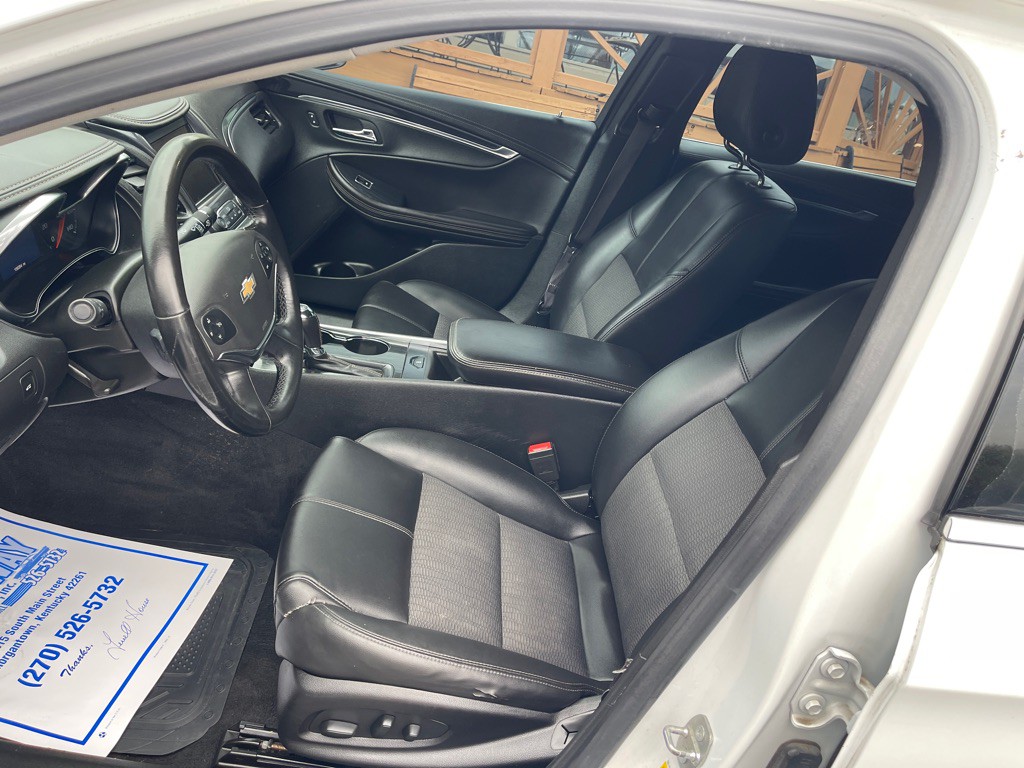 2017 Chevrolet Impala Image 11