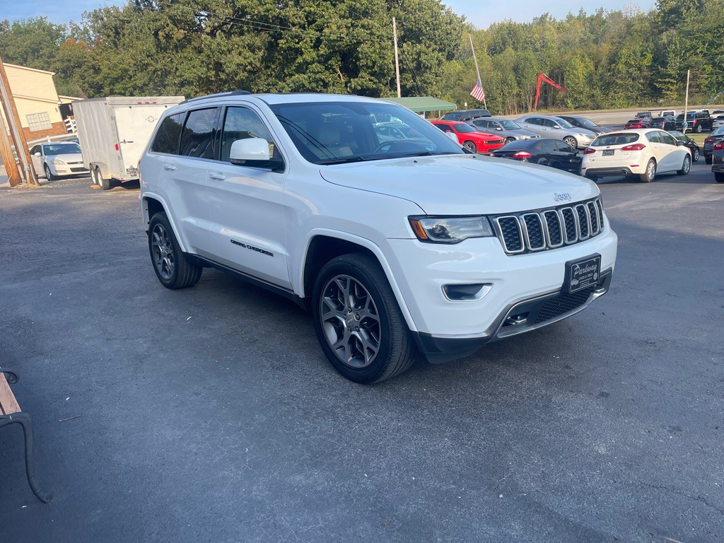 2018 Jeep Grand Cherokee Image 4