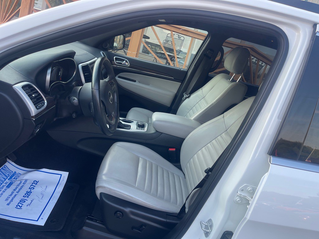 2018 Jeep Grand Cherokee Image 11