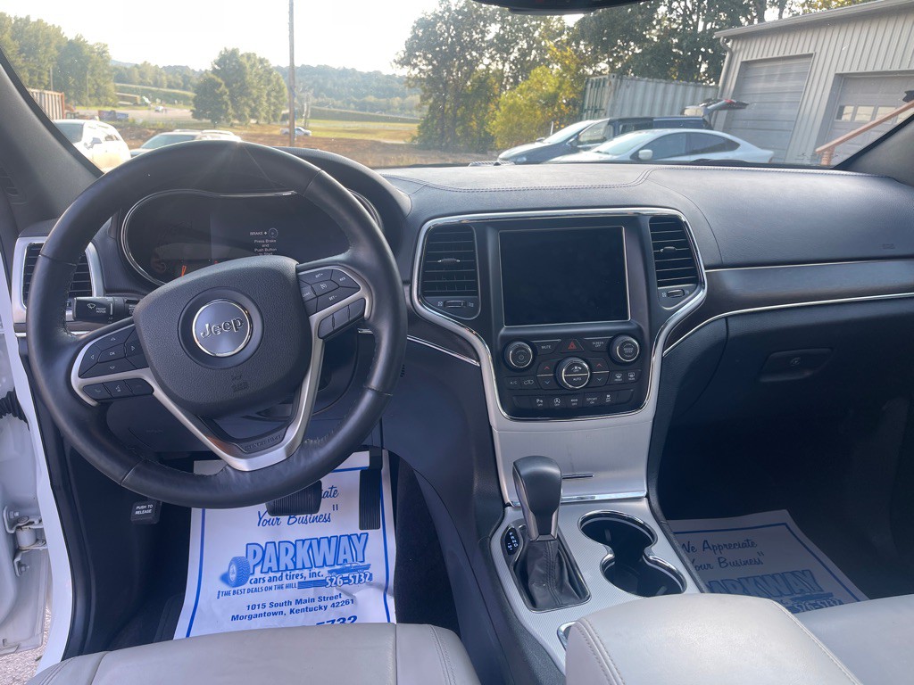2018 Jeep Grand Cherokee Image 12