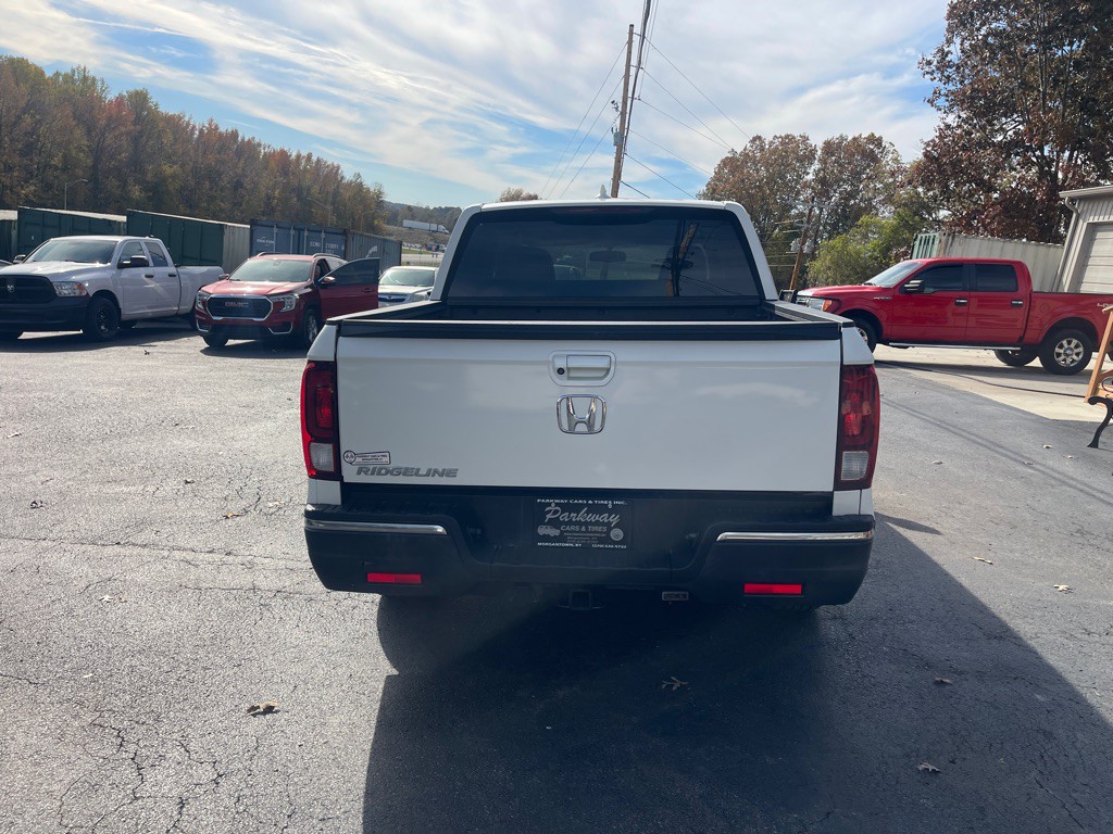 2018 Honda Ridgeline Image 7