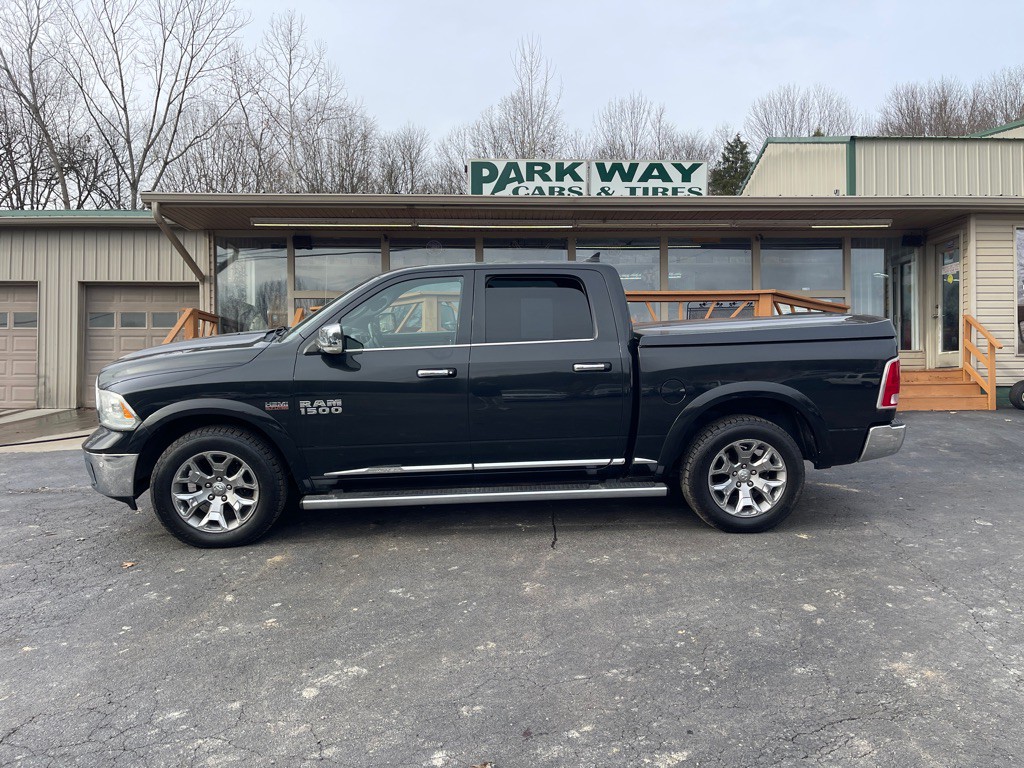 2015 RAM 1500 Image 1