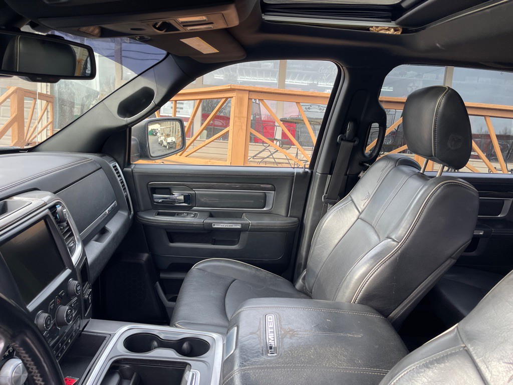 2015 RAM 1500 Image 10