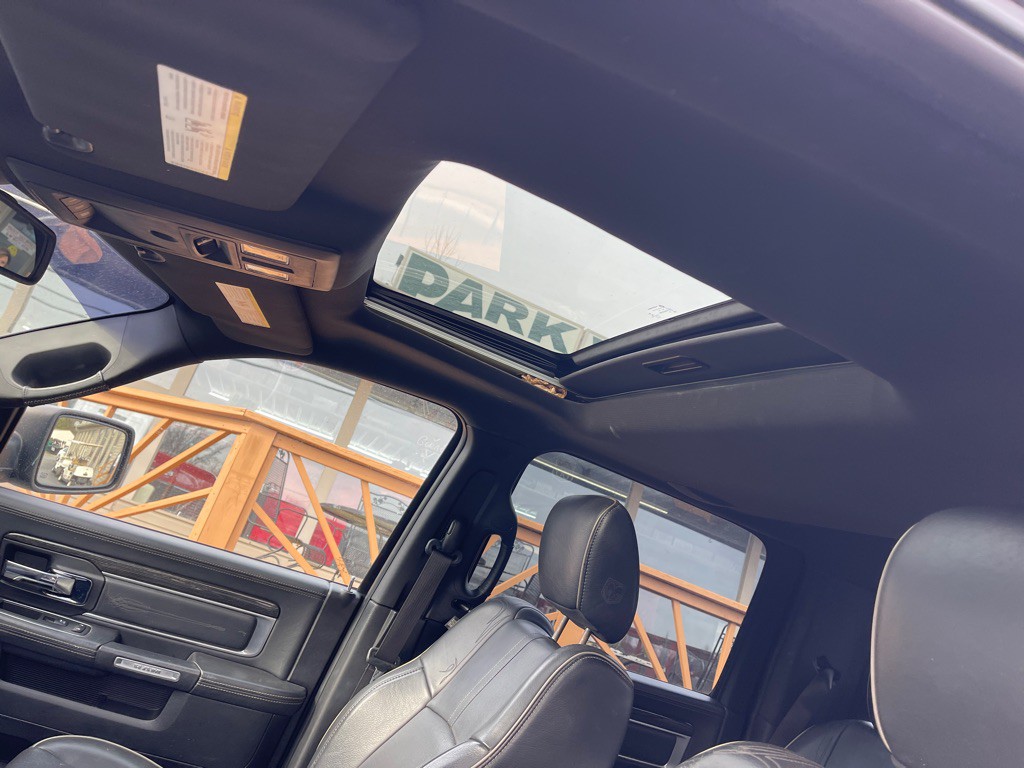 2015 RAM 1500 Image 12