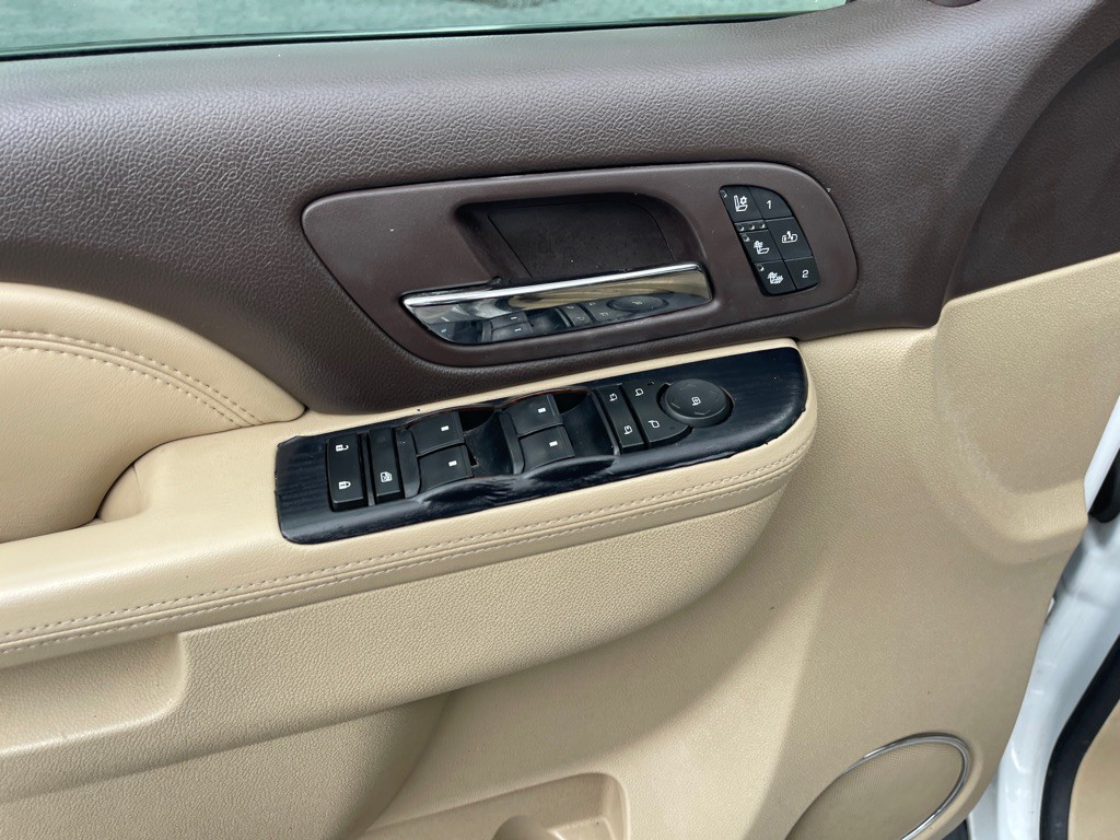 2014 GMC Yukon Image 9