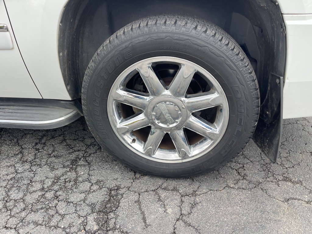 2014 GMC Yukon Image 17