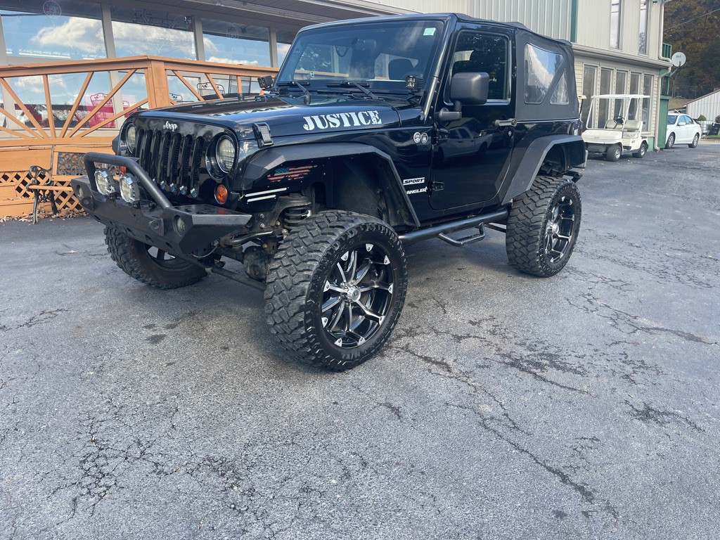 2012 Jeep Wrangler Image 2